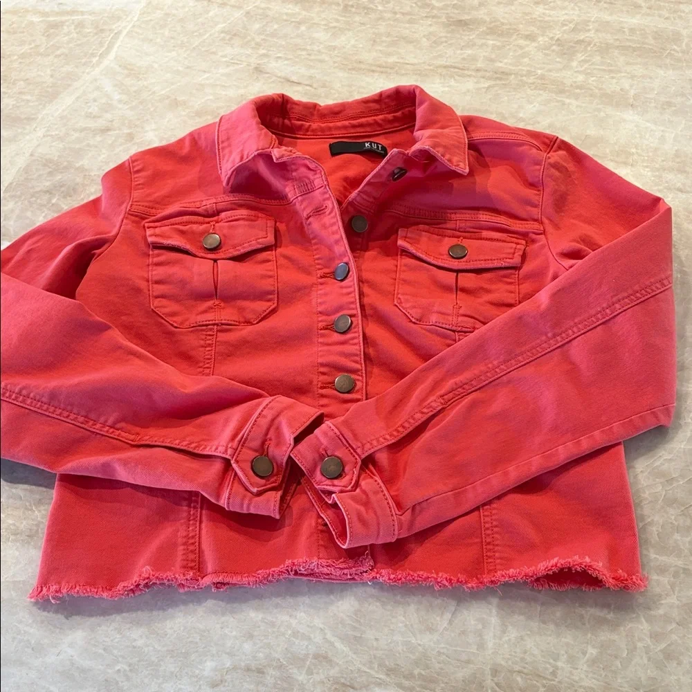 KUT women’s twill colored denim jacket. - Picture 5 of 16